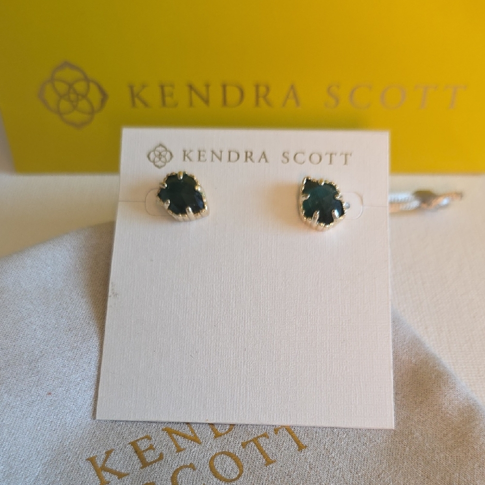 Kendra Scott Vintage Tessa Stud Earrings Green